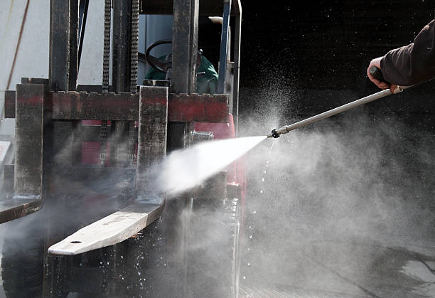 Best Roof Washing  in Mohnton, PA